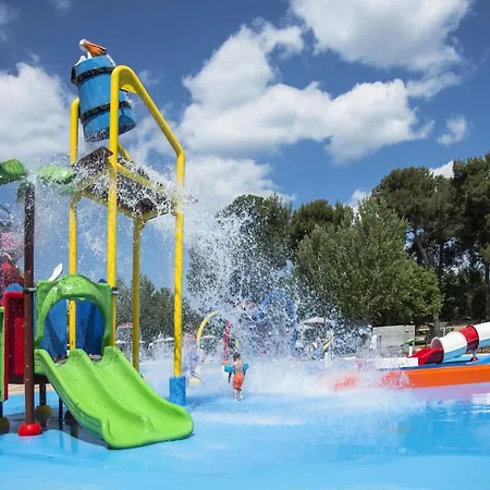 Mobile Homes Bi Village - Adriatic Kampovi