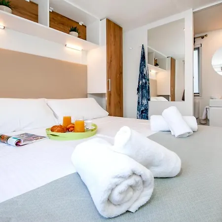 Mobile Homes Bi Village - Adriatic Kampovi Tatil parkı Fažana